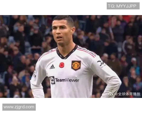 丑男足球明星的逆袭之路从丑陋到全球焦点的传奇故事