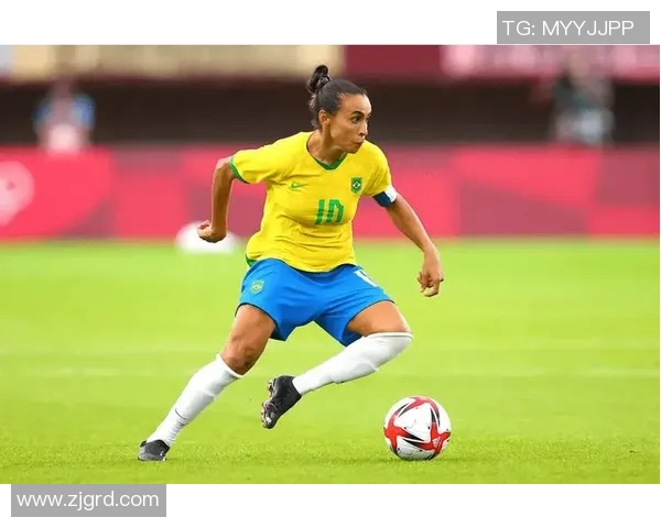 聚焦25号球星:球场风云人物的崛起与传奇征程 聚焦25号球星:球场风云人物的崛起与传奇征程