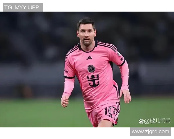 足球巨星们的笑容背后:他们如何用微笑征服赛场与球迷心扉 足球巨星们的笑容背后:他们如何用微笑征服赛场与球迷心扉